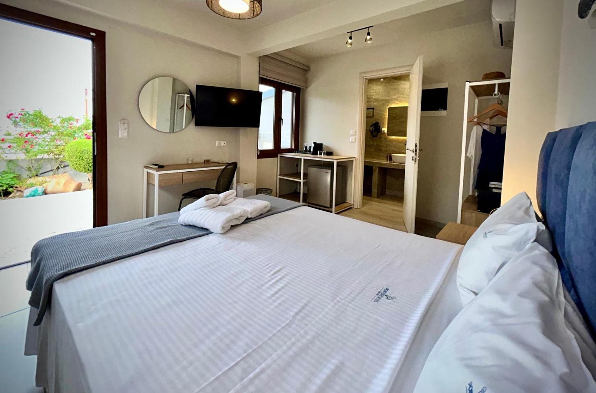 Porto Portes Suites Nea Poteidaia Zewnętrze zdjęcie