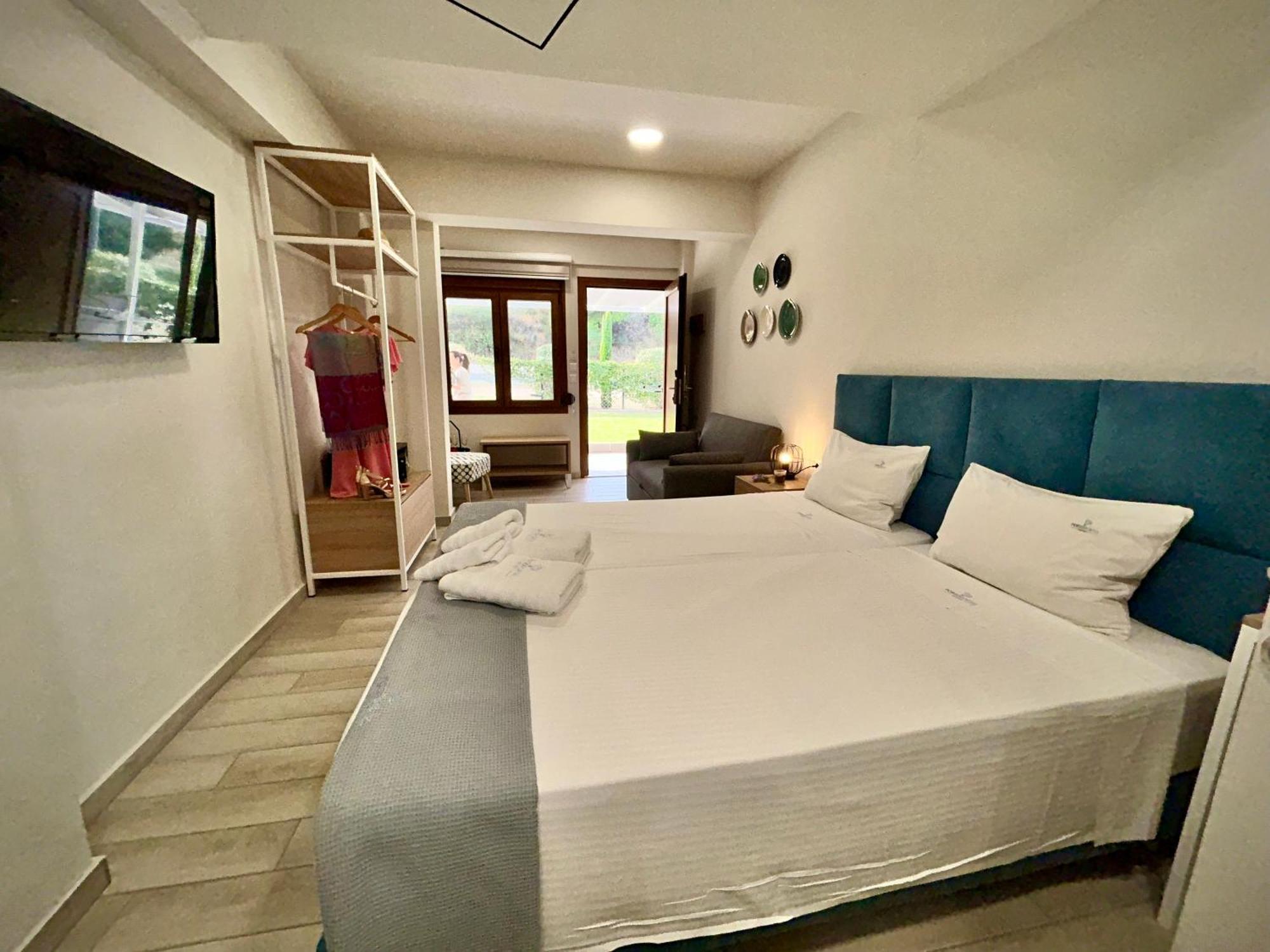 Porto Portes Suites Nea Poteidaia Zewnętrze zdjęcie